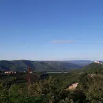 Nena- Sa Posebnim Ulazom U Prizemlju, Terasom I Zelenom Okucnicom アパート *